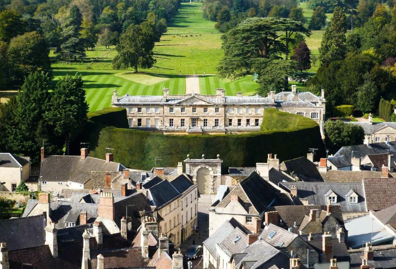 Cotswold Place 시런세스터 외부 사진